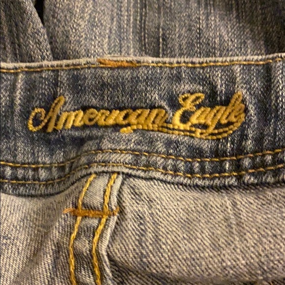 American Eagle size 4 boot cut jeans - Picture 2 of 3